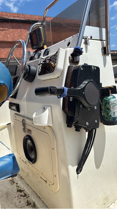 Vand barca fisher 500