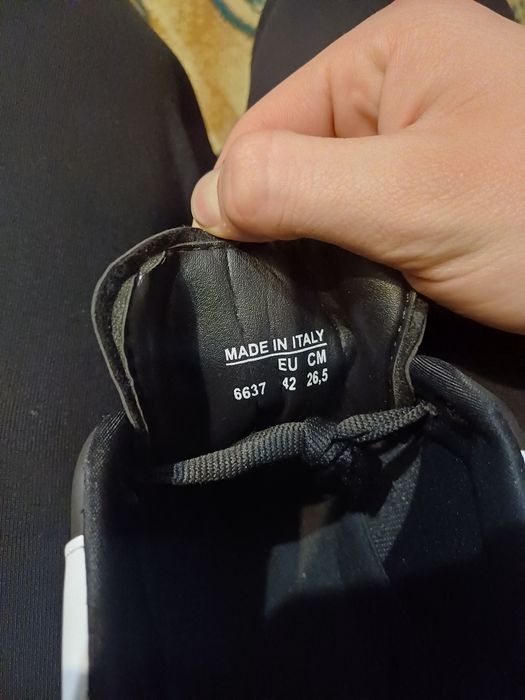 Vand Alexander McQUEEN