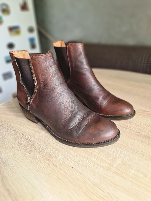 Ghete dama piele