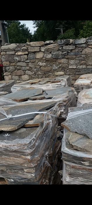Piatră naturală pentru placări și pavaje grele
