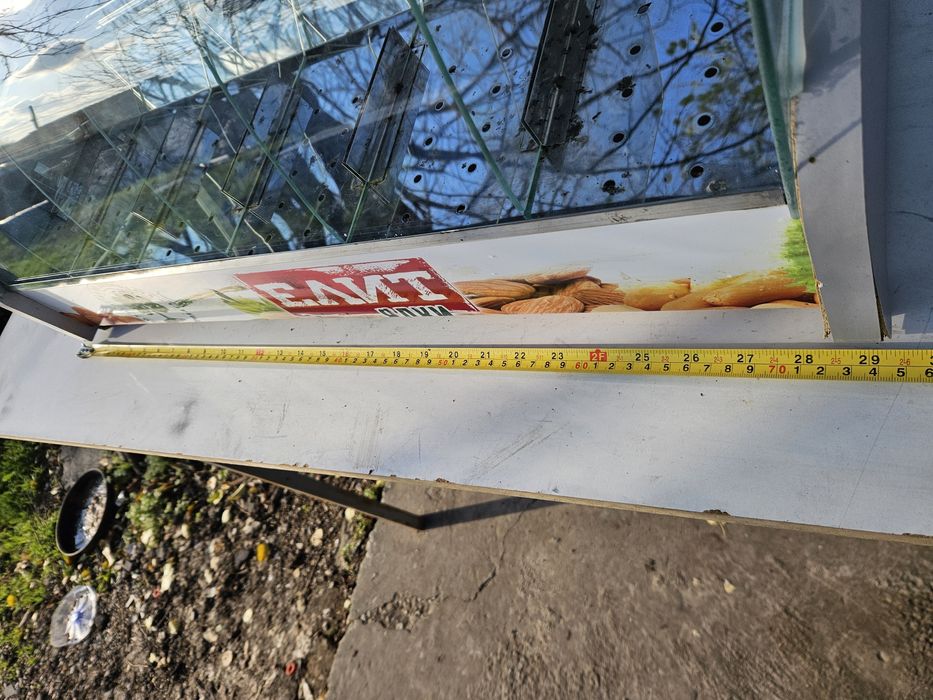 Топла Витрина настолна хоризонтална за Ядки 6 вида