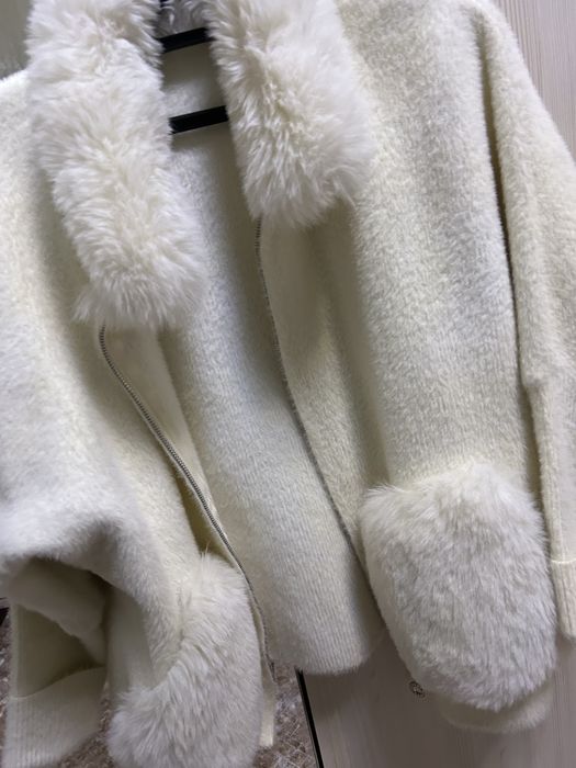 Продам альпаку белую