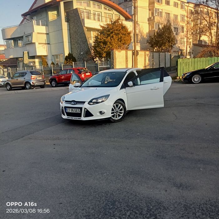 Vând sau schimb ford