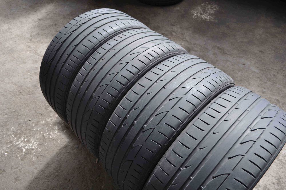 SET 4 Anvelope Vara 235/40 R19 BRIDGESTONE Potenza S001 96W