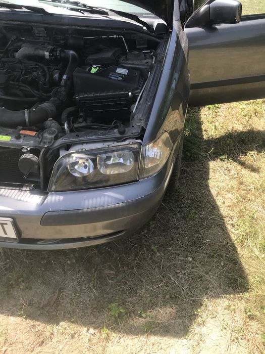 Volvo v40 1.9D на части