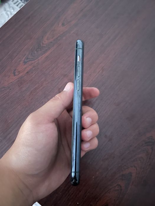 IPhone 11pro в хорошем состоянии
