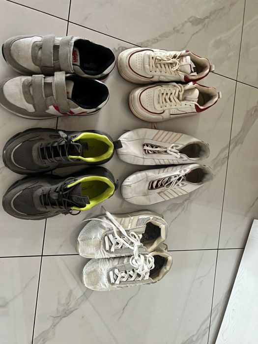 Мужские кроссовки