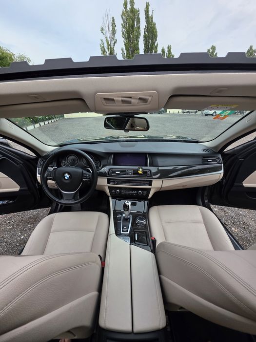 VÂND BMW 520D 2015 B 47 LUXURY