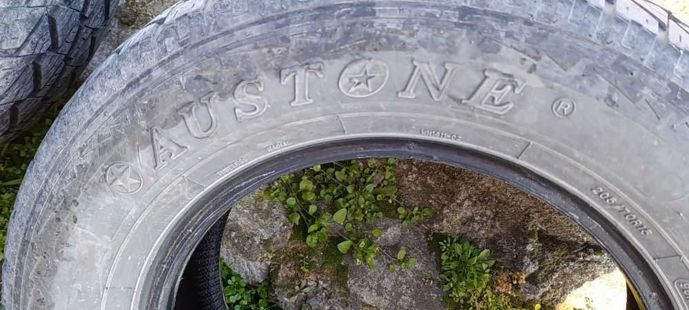 Гуми 205/70 15 А/Т