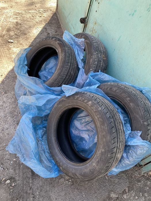 Продам резина 215/60/R16