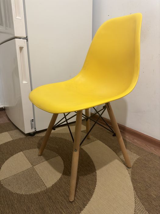 Стулья для кухни 4 штуки