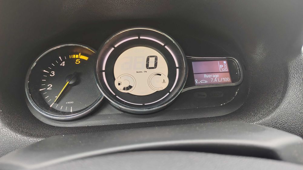 Renault Megane Bose Edition 1.5 dCi 2012г. Автоматик