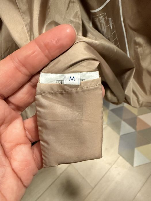 Дамско зимно яке Guess