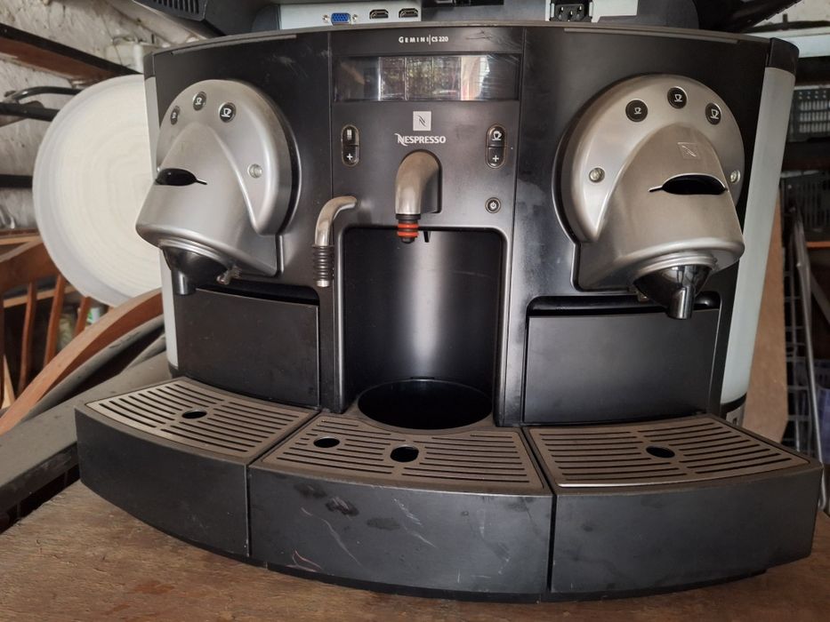 Кофемашина профессиональная