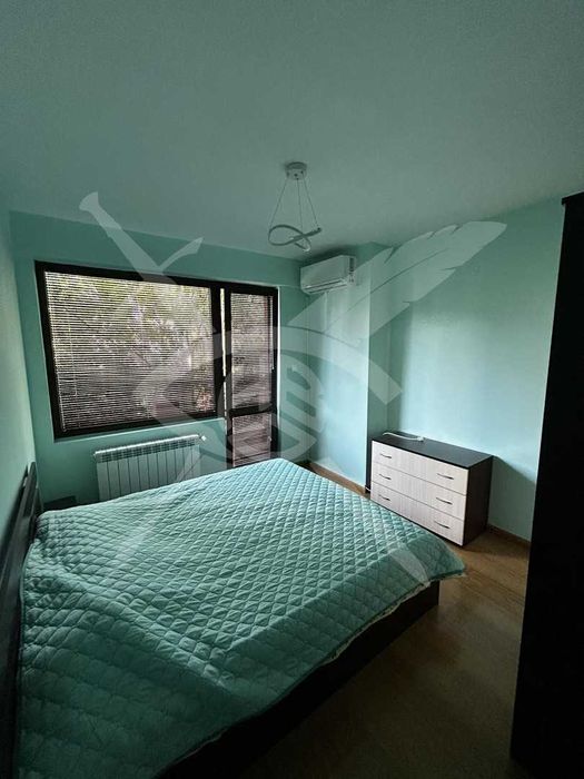 Дава се под наем Четиристаен апартамент в София, Иван Вазов - 136 кв.м за 1500 € - Снимка #2