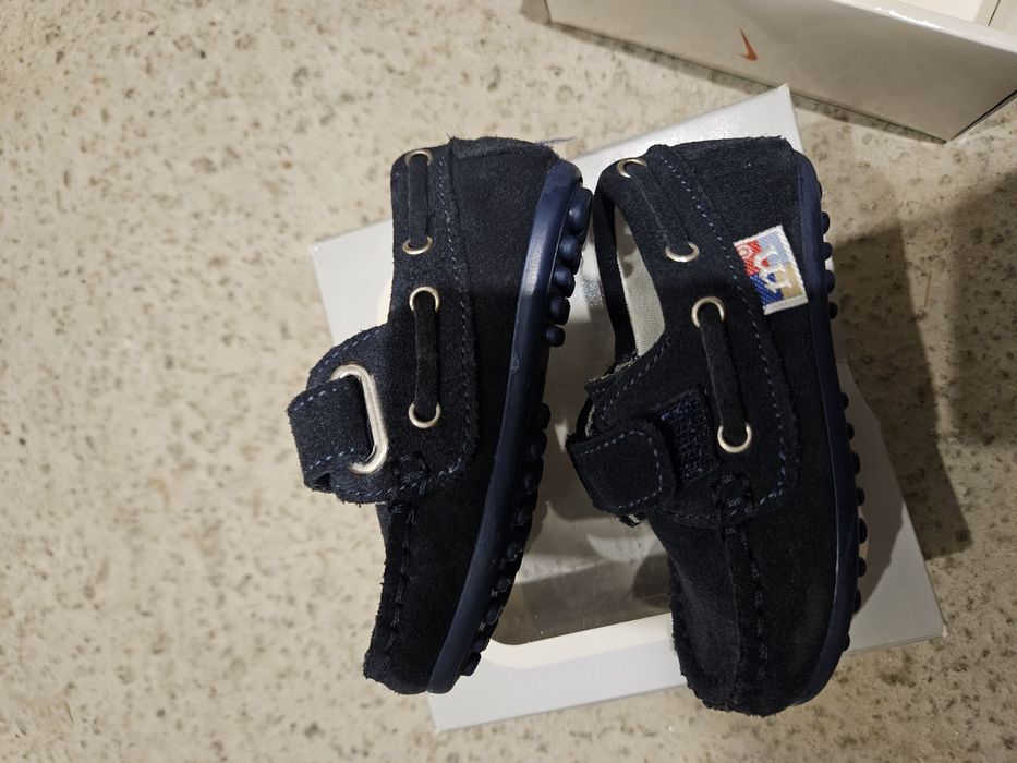 Mocasini din piele intoarsa bebelus, marime 19