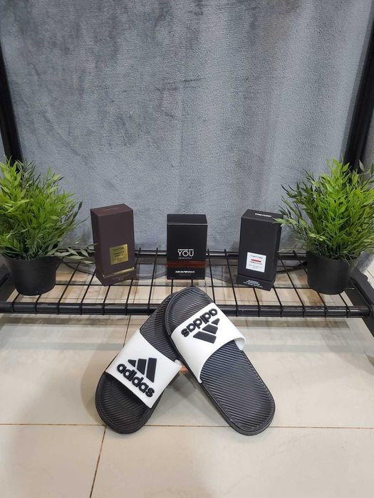 Papuci adidas unisex