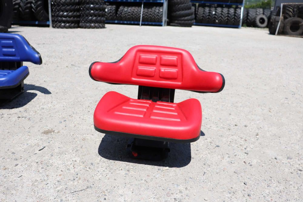 Scaun de Tractor cu amortizor si triplu Reglaj de Tractor Universal