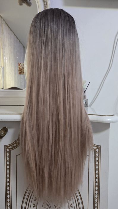 Продам парик женский