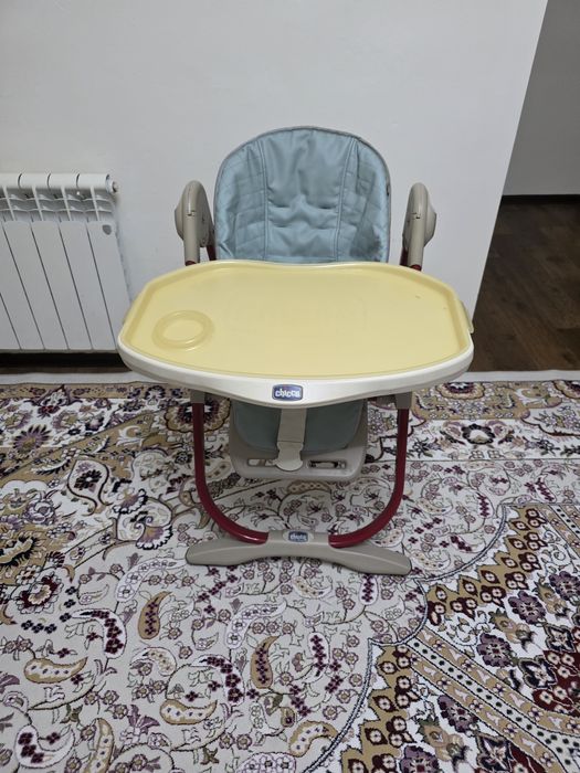 Обменяю детский стол для кормление