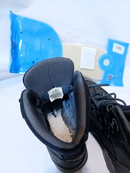 Bocanci / ghete Lowa Renegate nr 41,5 gri inchis, piele, talpa vibram