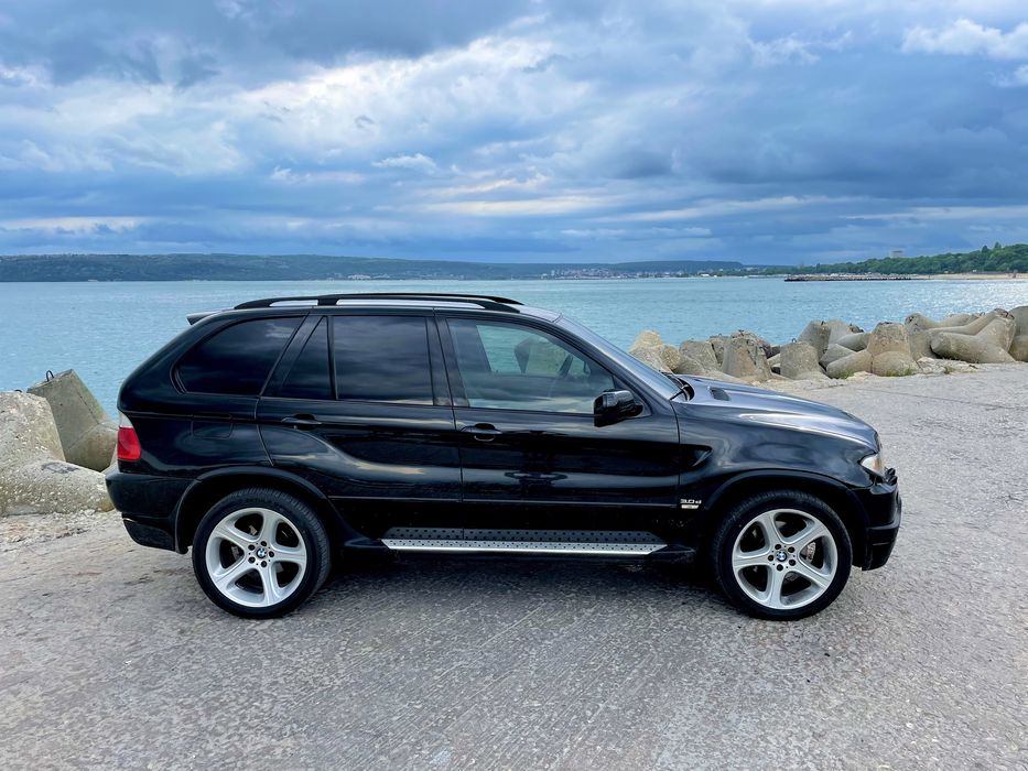 Пълен комплект оригинални степенки/прагове бмв Х5 Е53