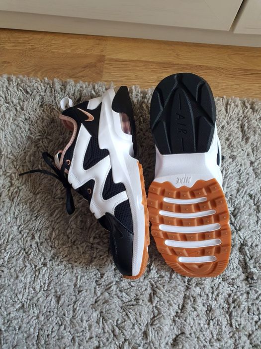 Adidasi Nike Air Max Graviton 40,5 interior 26cm