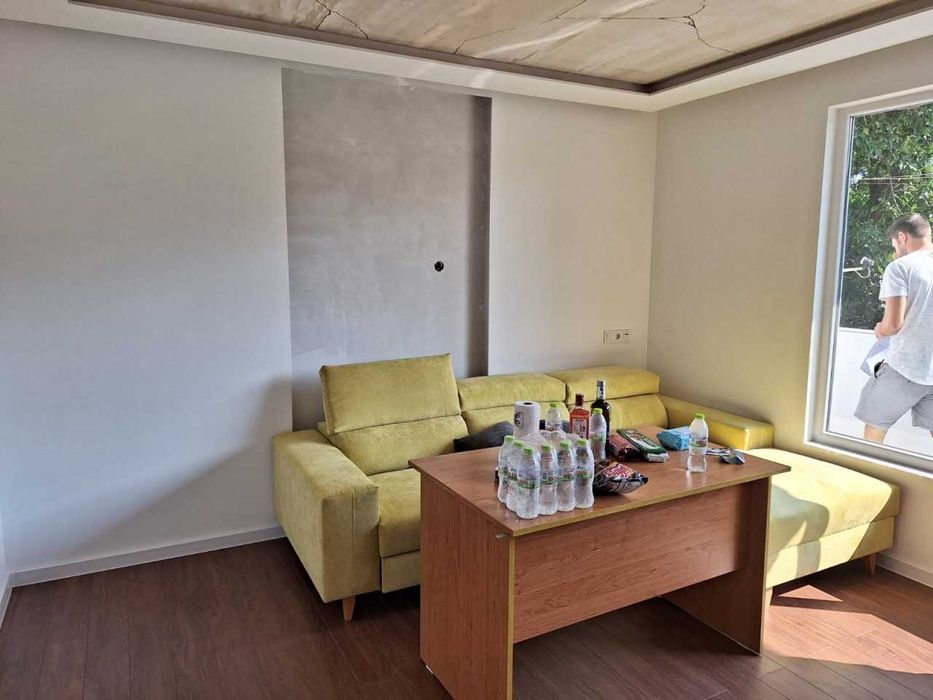 Продава се Тристаен апартамент в Пловдив, Кършияка - 97 кв.м за 1753 €/кв.м - Снимка #1