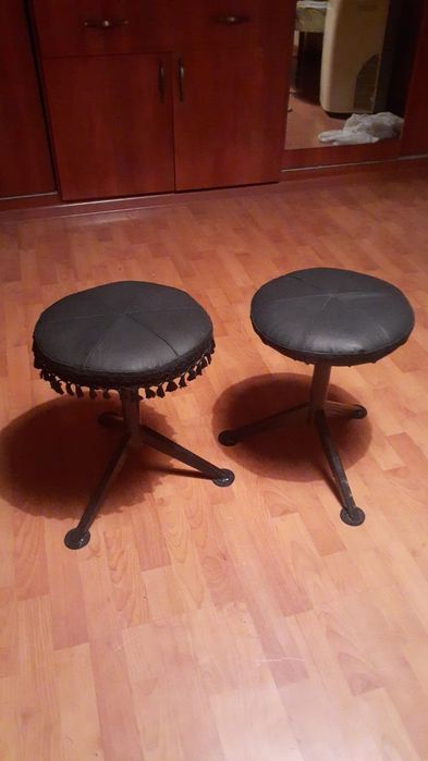 Продам стул для пианино, рояля