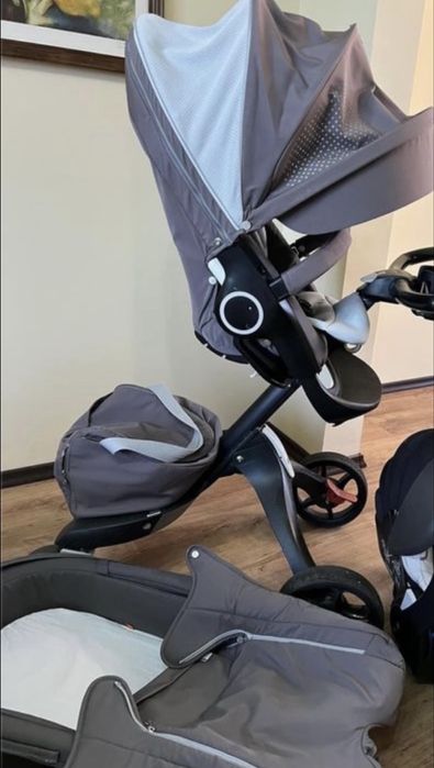 Stokke V5 с няколко комплекта