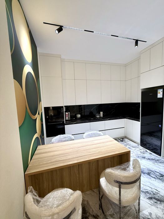 Бульвар.Сдаётся 3х комнатная PREMIUM класс в Новостройке.Сибирский