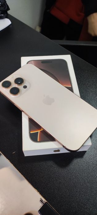 iPhone 16 pro max 256gb