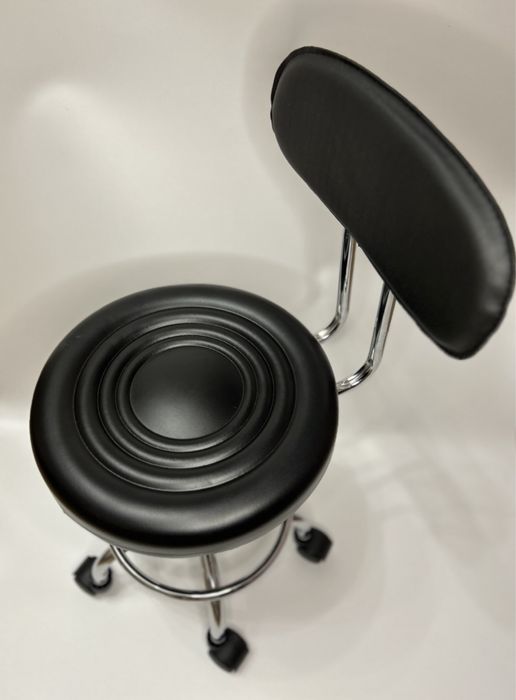 Стул для мастера со спинкой