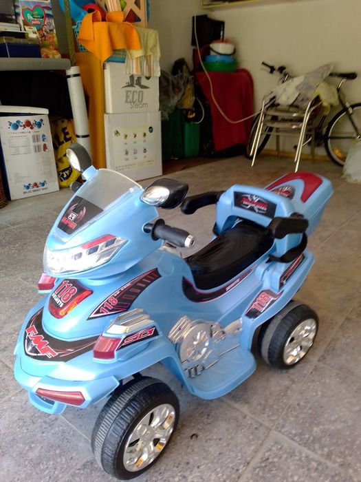 Акумулаторно бъги Moni - B021, с дистанционно, синьо