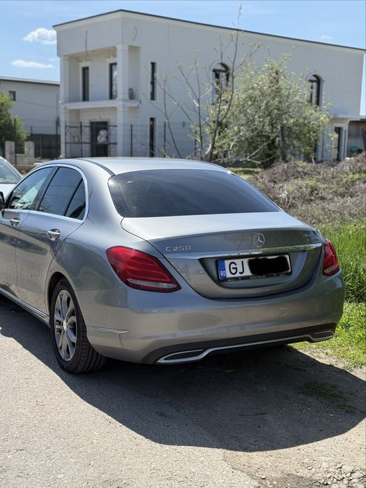 MERCEDES-BENZ C-Class 2015 — imagine 3