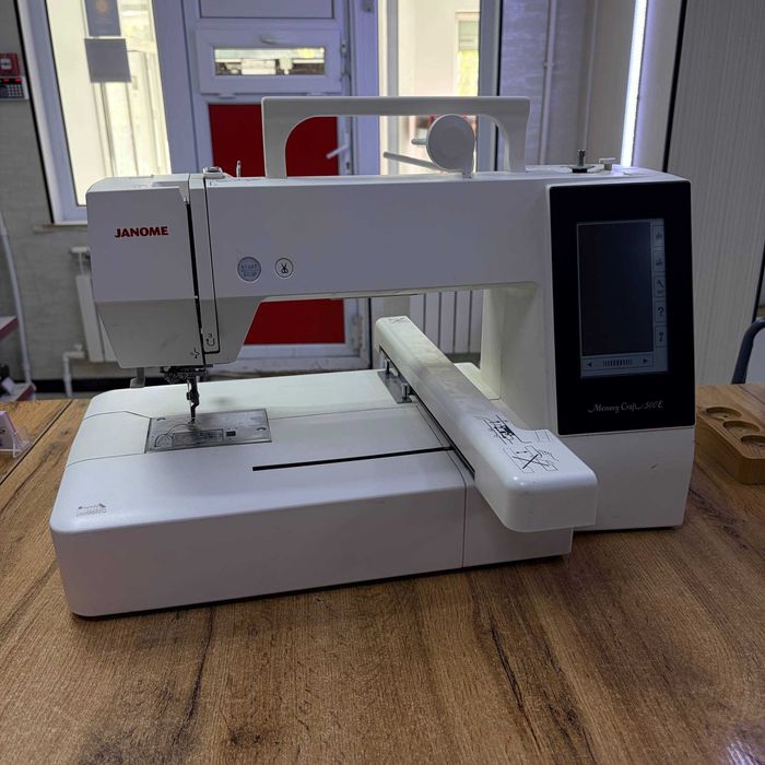 А21 / Швейная машина JANOME 500E / sk147578