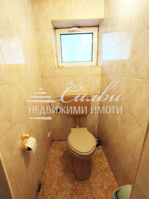Дава се под наем Офис в Шумен, Център - 15 кв.м за 204 € - Снимка #3