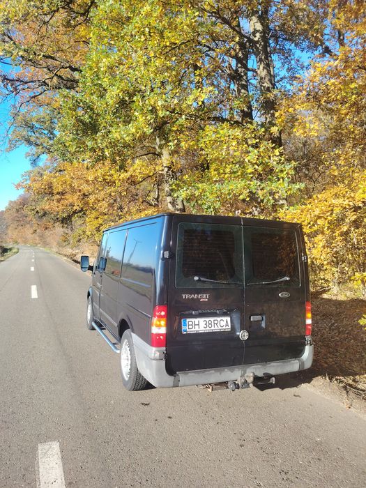 Vând Ford transit