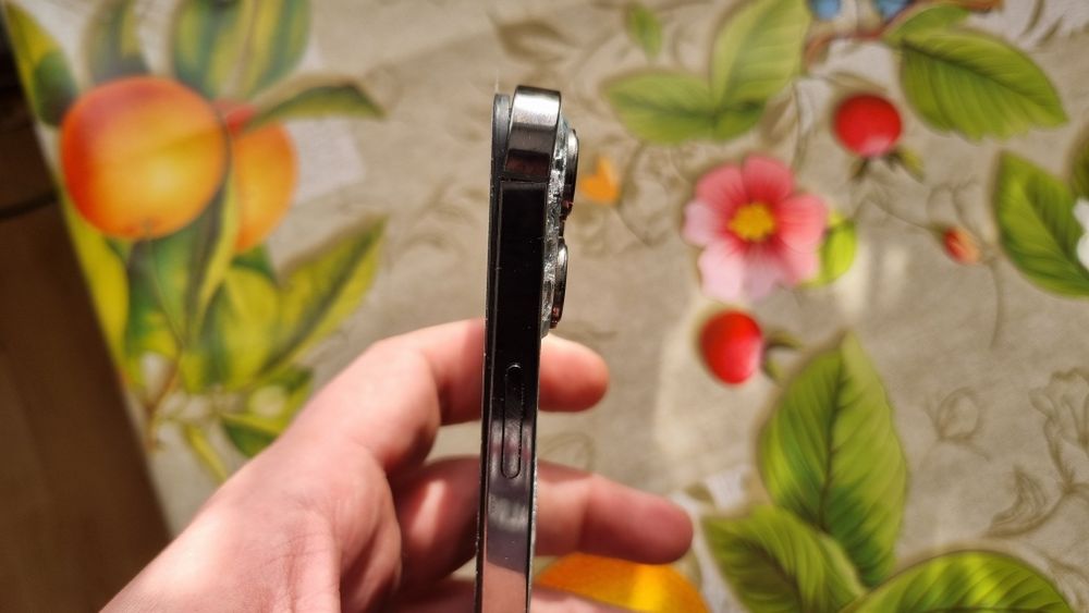 Telefon iphone 13 pro 256gb functional dar cu probleme