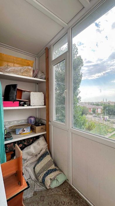 продам 1 ком Айым