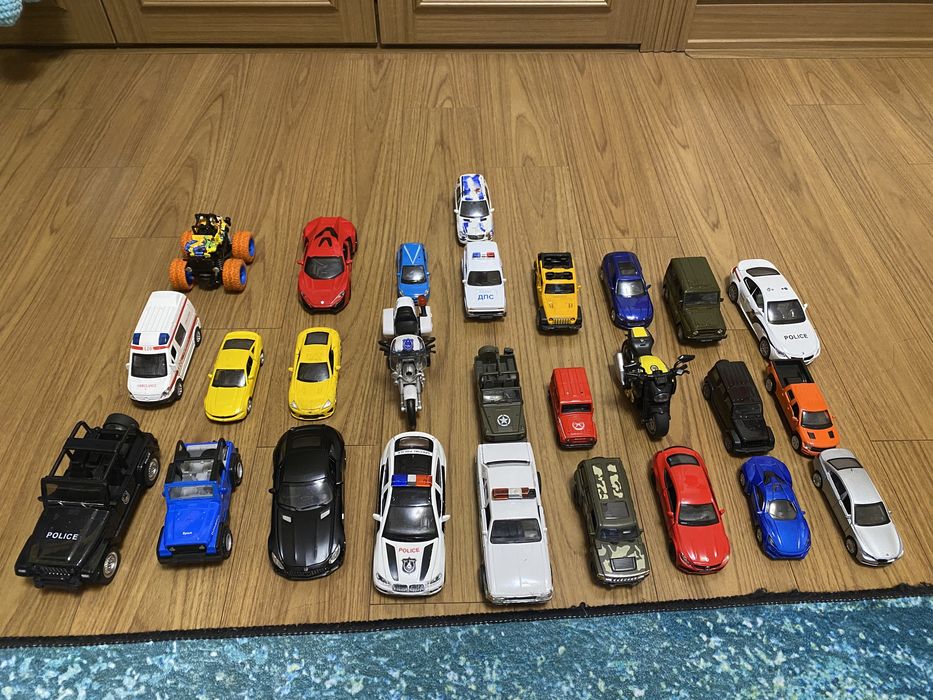 Машинки металические