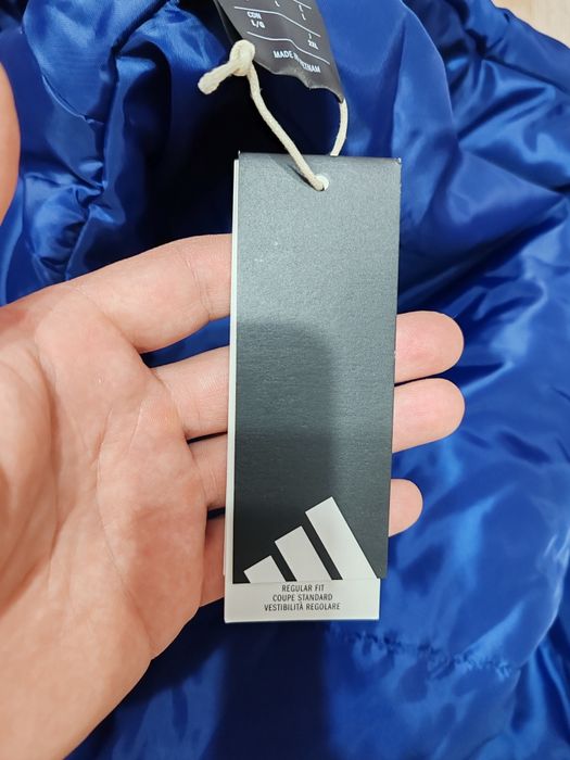 Ново мъжко Л размер оригинално зимно яке Adidas