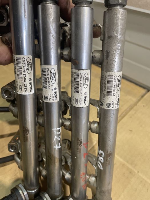 Rampa presiune cu senzor injectoare Ford Fiesta 1.0 benzina