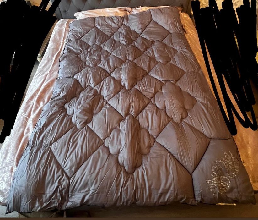 Новое, тёплое  одеяло