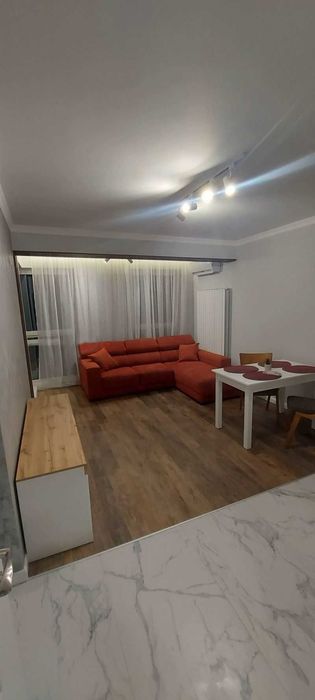 Дава се под наем Двустаен апартамент в София, Дружба 2 - 75 кв.м за 648.21 € - Снимка #1