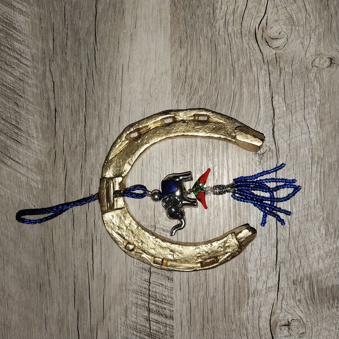 Продам подковы оберег