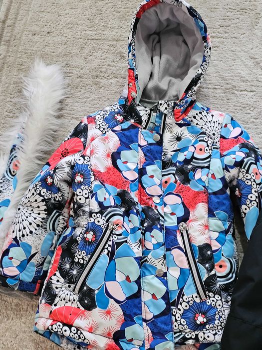 Продаю зимний комплект для девочки Batik