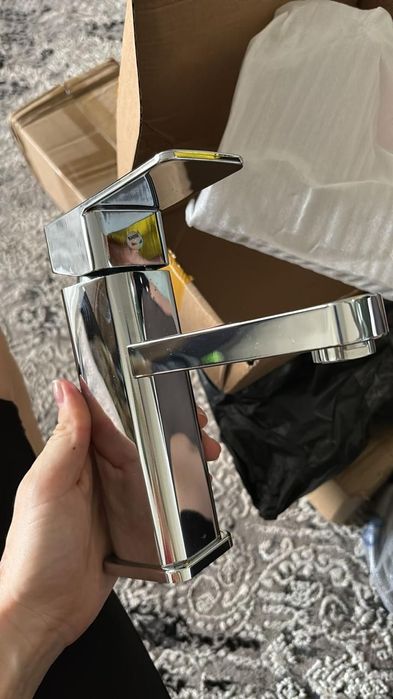 Продам смеситель для душа и душевой гарнитур