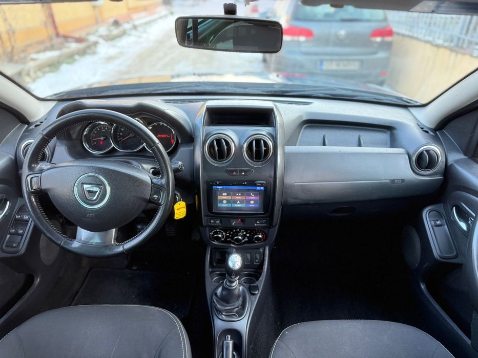 Proprietar Duster facelift 06/2014 motor 1.5 Dci 110Cp 6 viteze Euro 5