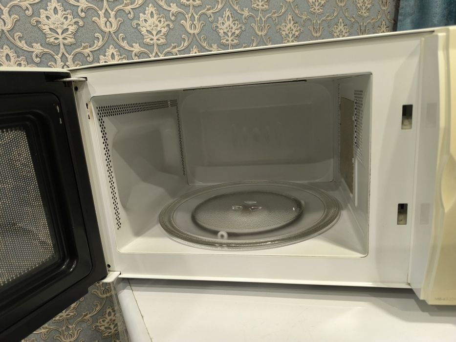 Микроволновая печь